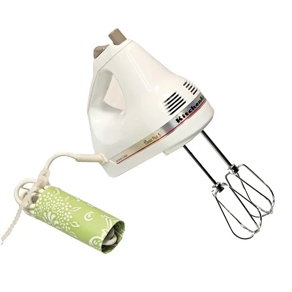 KitchenAid Hand Mixer KHM5TBWH 5-Speed Classic Plus (White) Works Great! - Picture 1 of 7